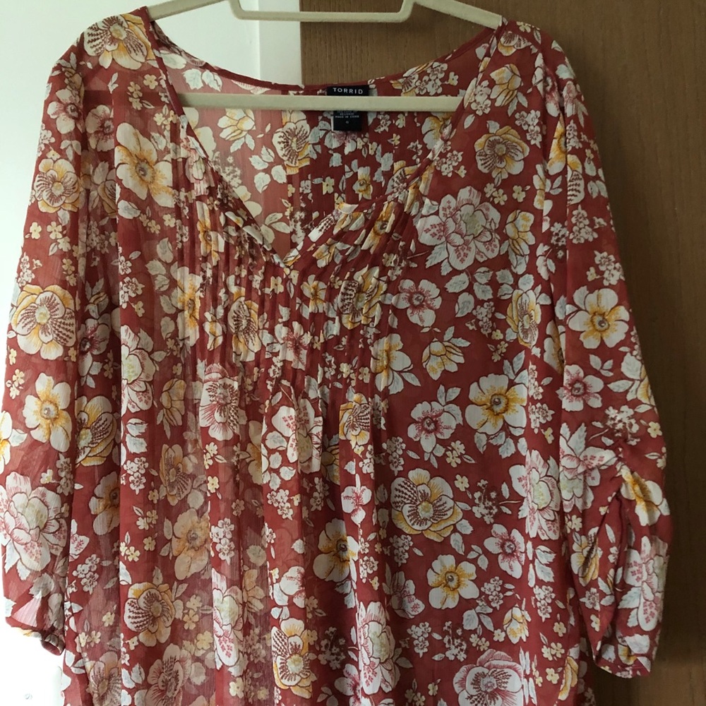 Torrid🍂 floral top size 0❤️🧡